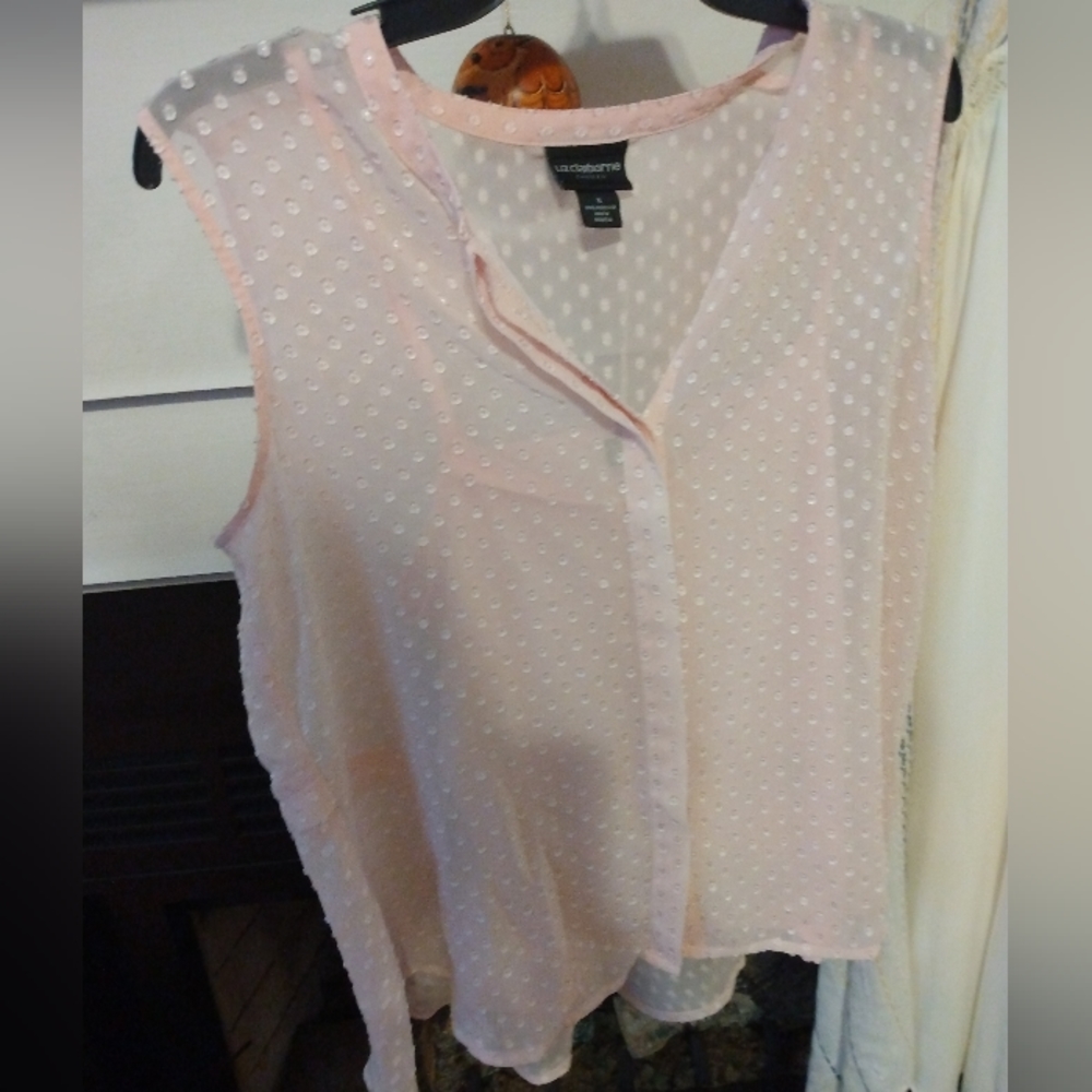 Liz Clairborne Pink top
